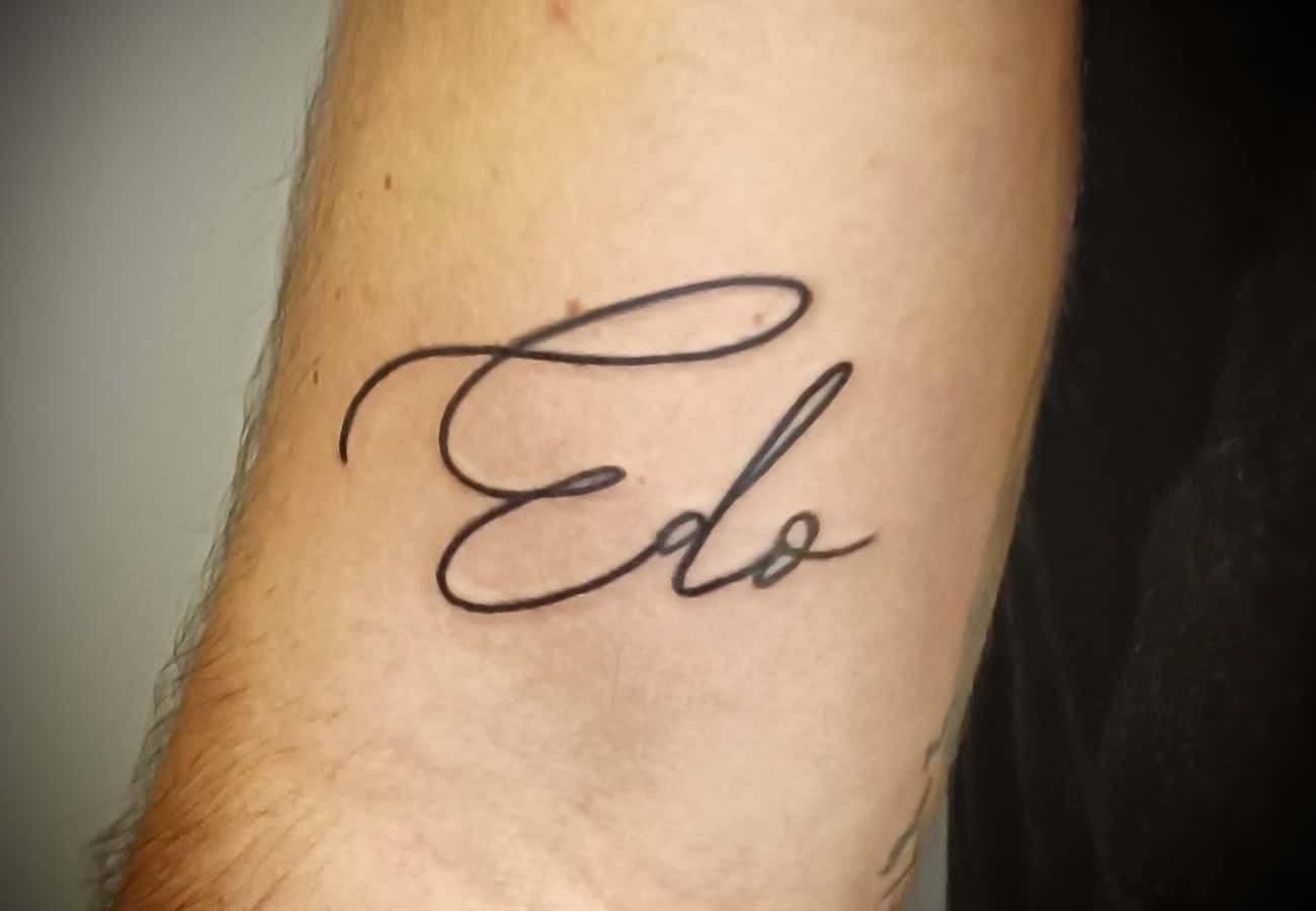 Home 15 Lettering Edo rex tattoo braccio